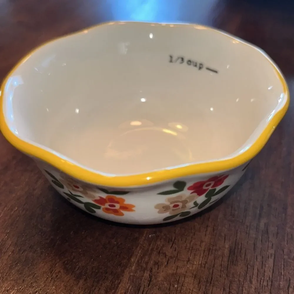 Set of 4 Pioneer Woman Nesting Measuring Cups -Different Floral Ceramic Bowls